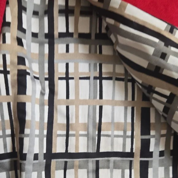 Banana Republic Red Trench Coat - Picture 11 of 11